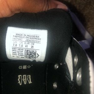 Men’s Leather Converse Allstars